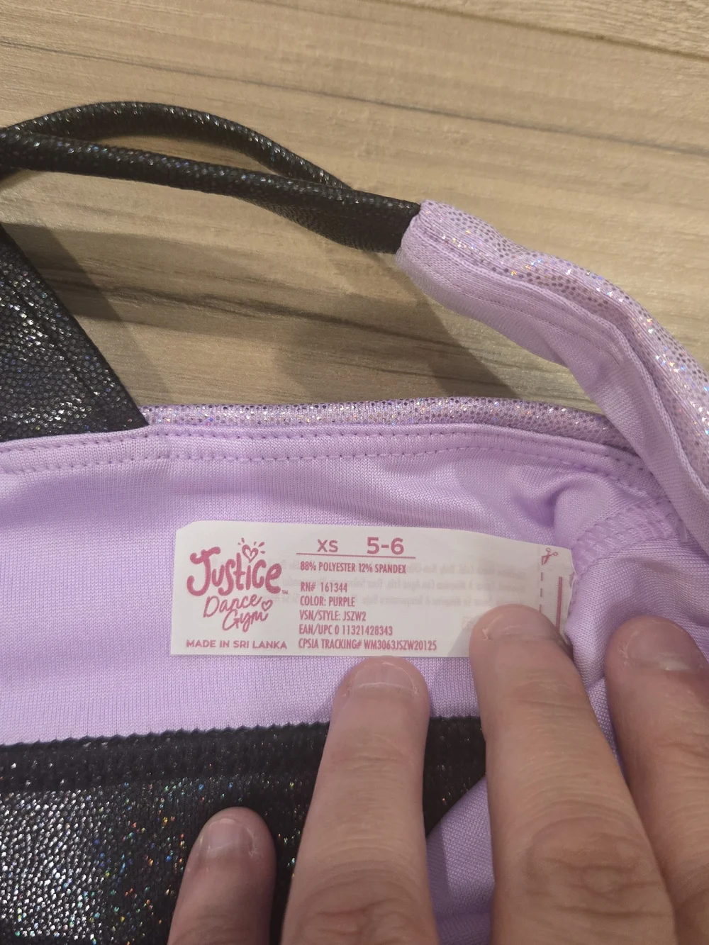 NWT Justice Girls Strappy Back Sports Bra Size XS (5/6) Metallic Foil ✨